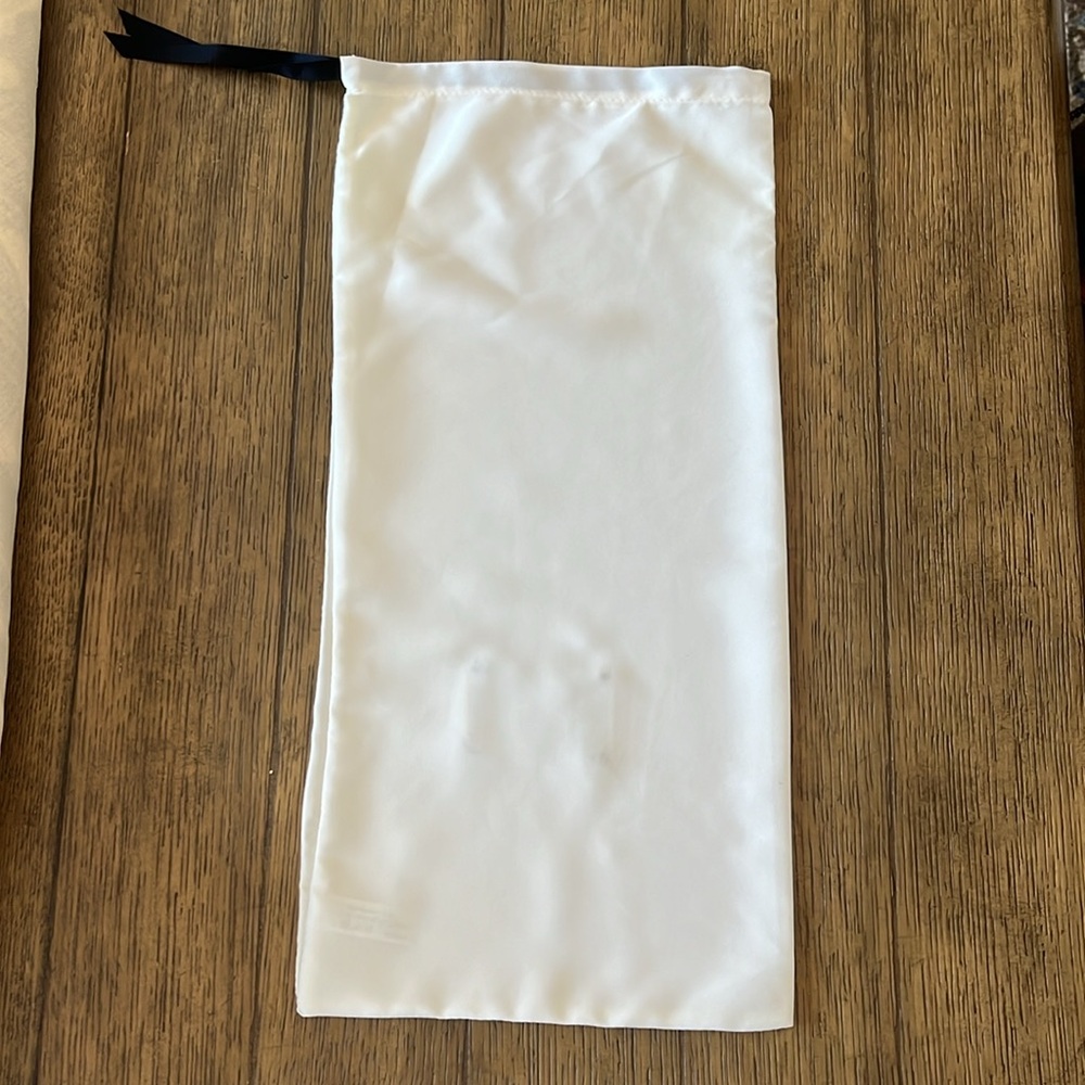 Gucci Dust Bag - Picture 4 of 4